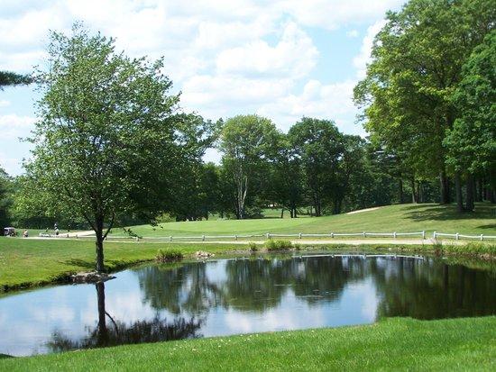 Poquoy Brook Golf Course